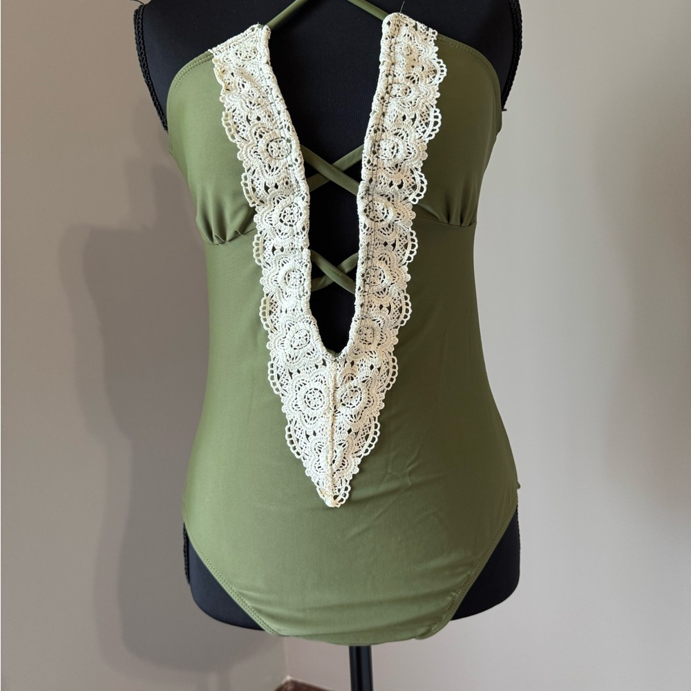 Olive Green Lace Trim Women Top - Picture 2 of 6